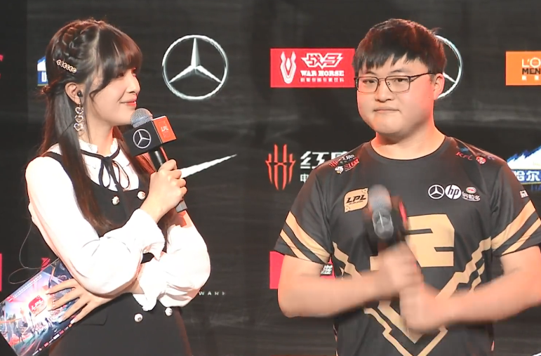 锐不可当首场状态出色，澳大利亚队观众沸腾！，大坂直美重返赛场赢得满堂喝彩的简单介绍