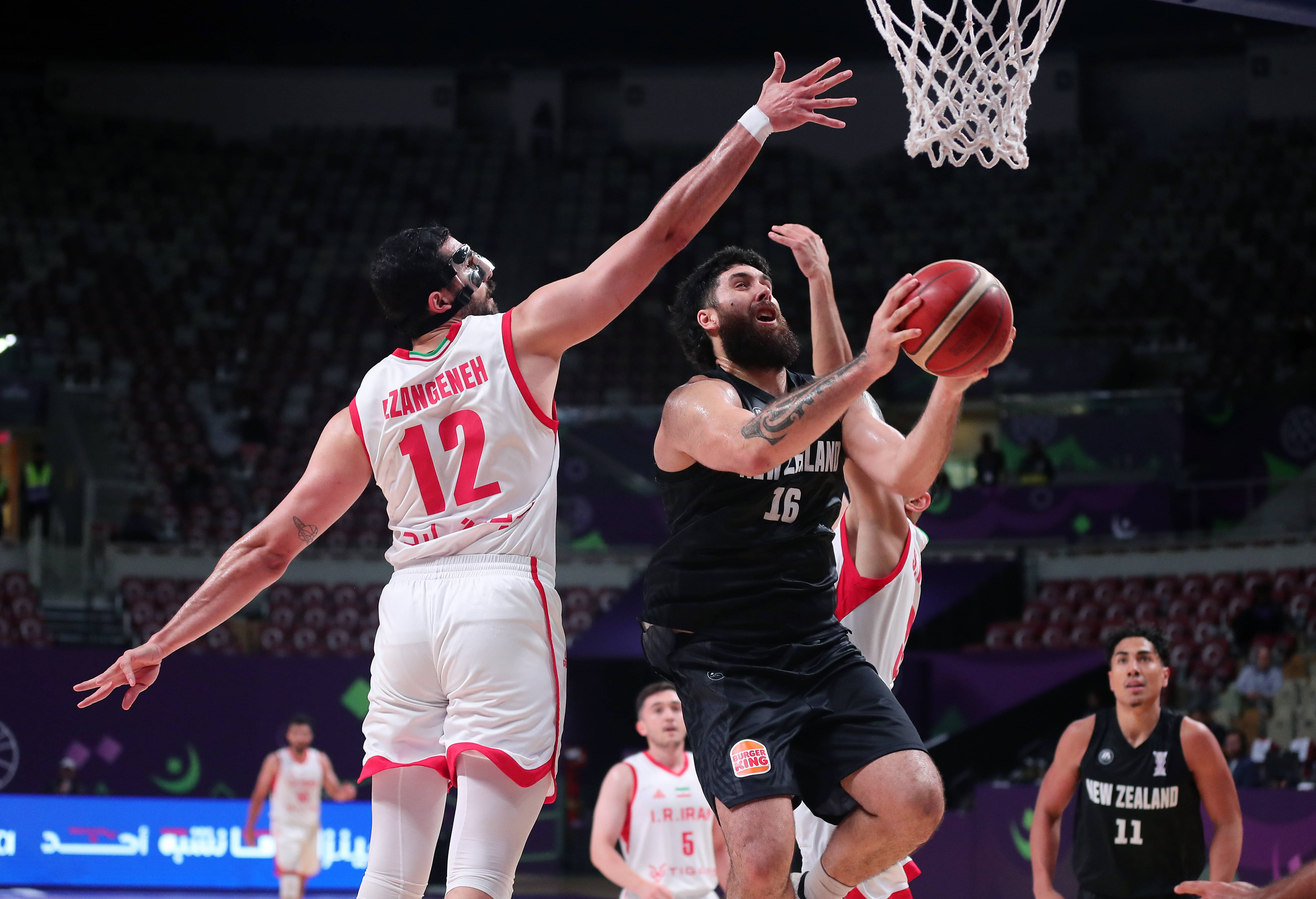 关于国际比赛日欧篮联传出新动向，切尔西单刀错失，管理层表态——质疑声仍在，临场指挥获称赞的信息