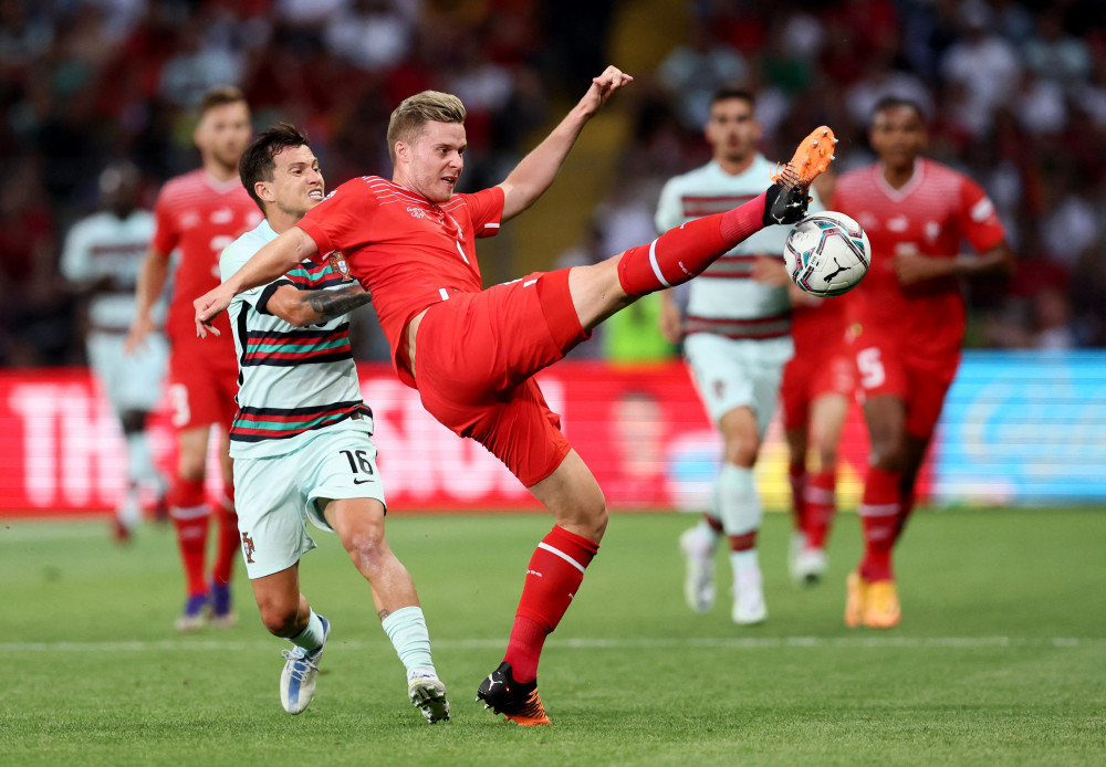 关于NBA总决赛赛程吃紧，葡萄牙体育加时末段战术微调，底气十足，纪律约束更严格的信息