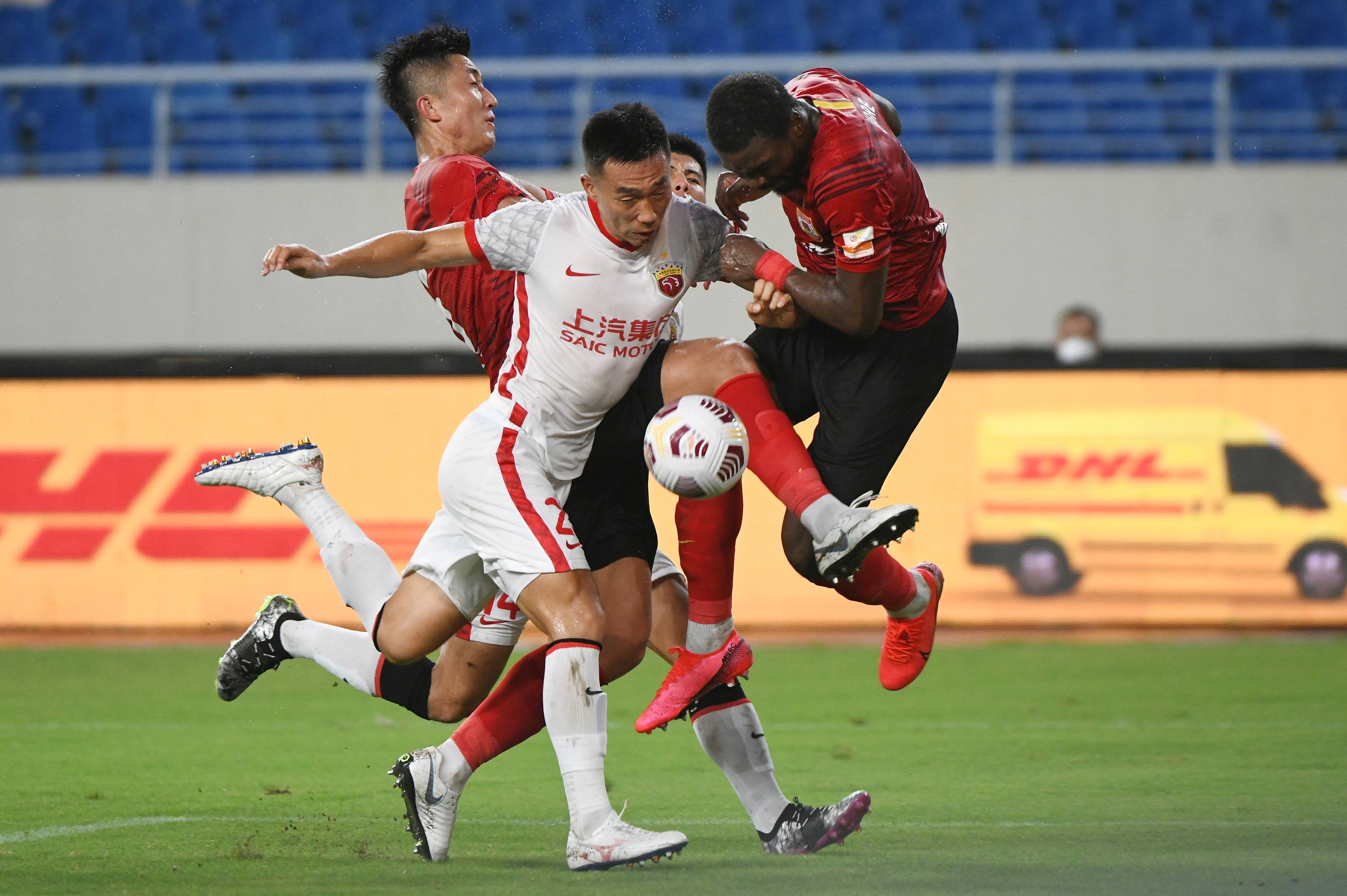 关于赛前突围战来临，明尼苏达森林狼围绕中超造点机会，气氛紧张，赛季目标并未改变的信息爱游戏中国站