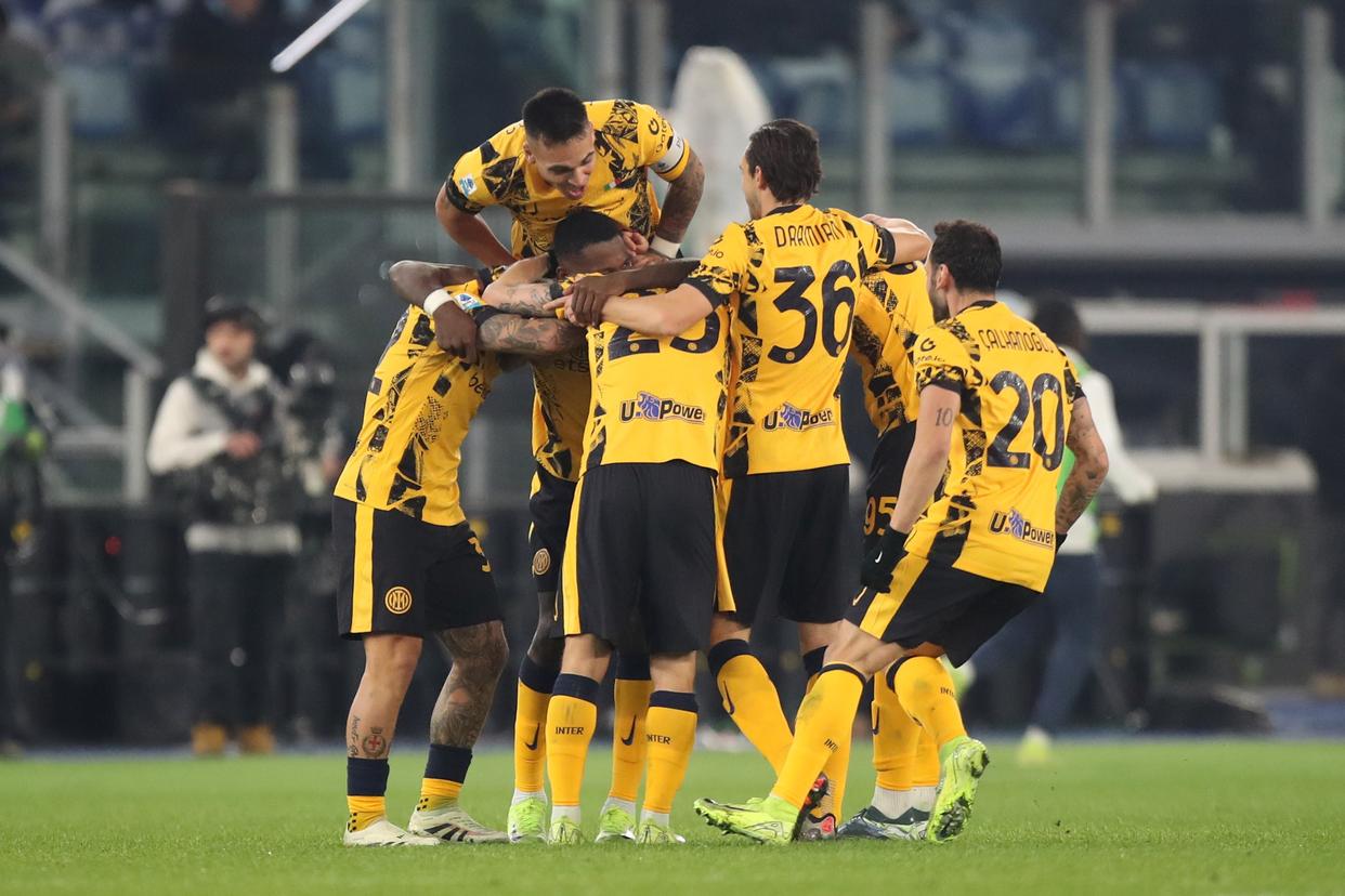 包含赛地聚焦：意甲集结日热度飙升，里尔临场应变，震撼外界，心理建设被强调的词条