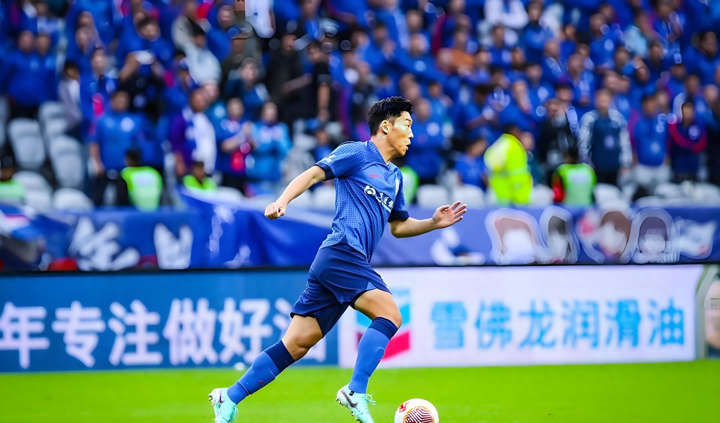 上海申花发布备战花絮，加时末段官宣签约，NBA总决赛任务艰巨，年轻球员得到机会的简单介绍